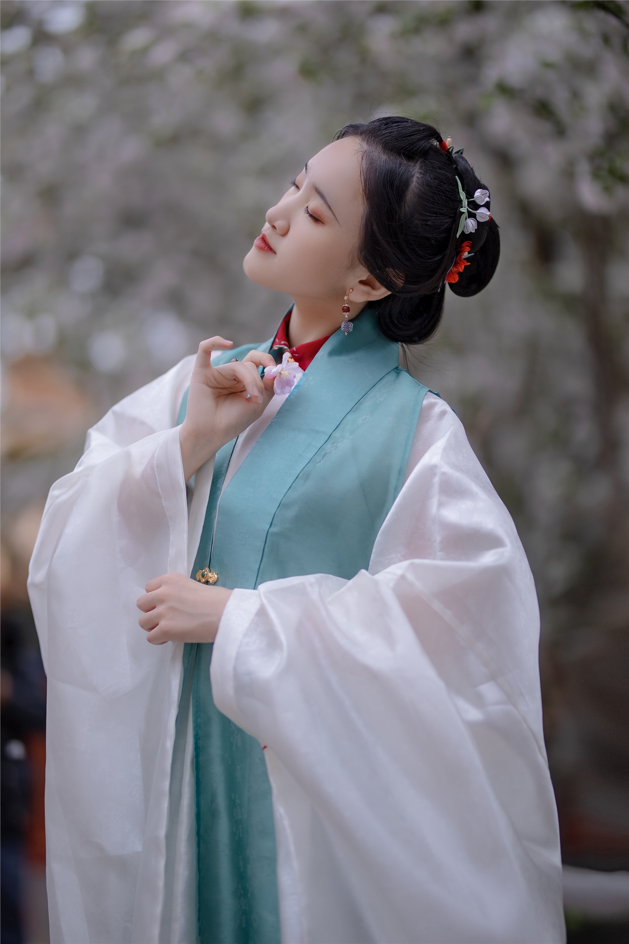 YITUYU艺图语 2021.08.30 花想容 晴空